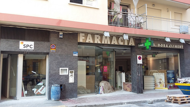 Farmacia Climent en el Grao de Gandia 6