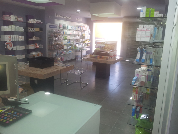 Farmacia en Quartell 3