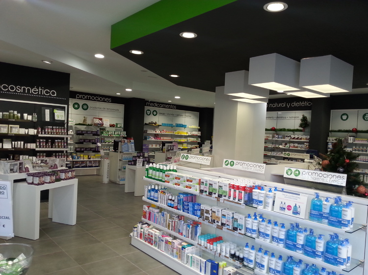 Reforma de Farmacias en Valencia 1