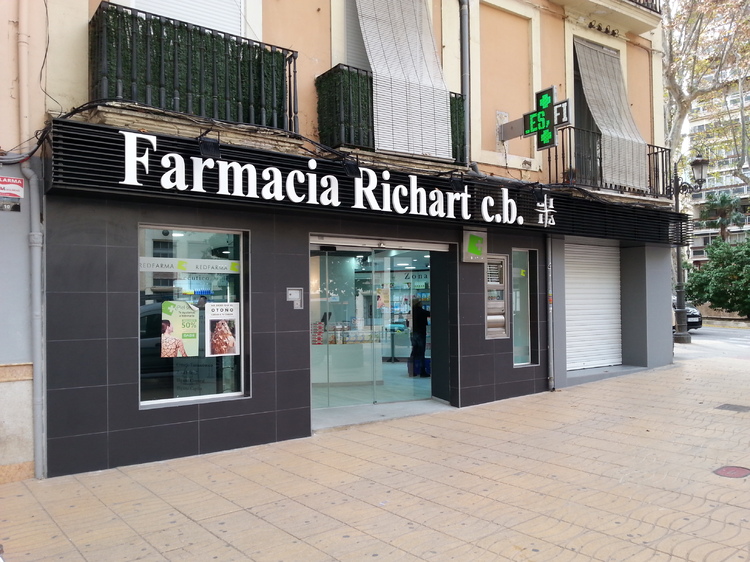 Reforma de Farmacias en Valencia 6